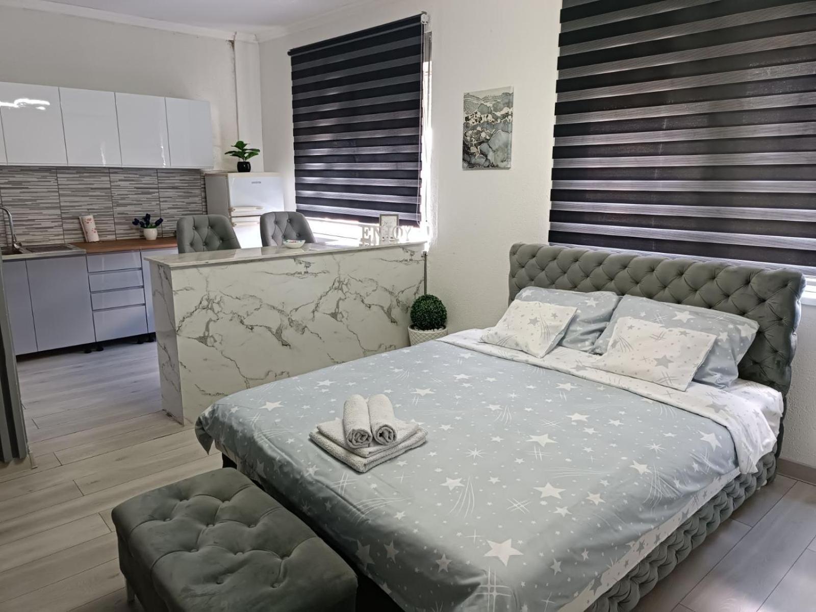 Apartman U Centru Sid Екстер'єр фото