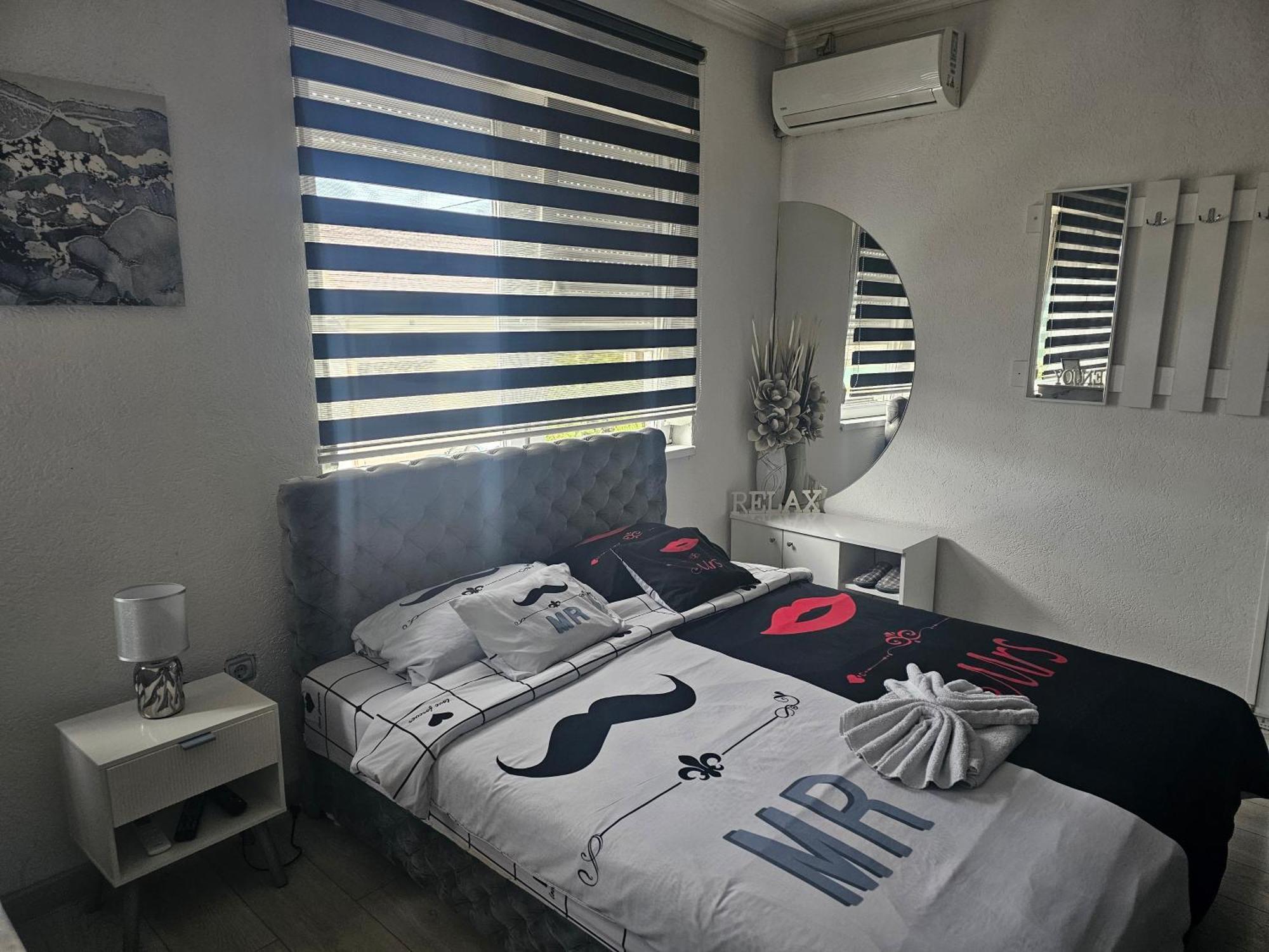 Apartman U Centru Sid Екстер'єр фото